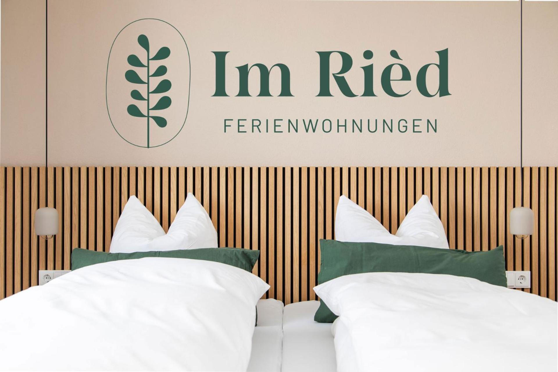 Ferienwohnungen Im Ried 布莱夏 外观 照片